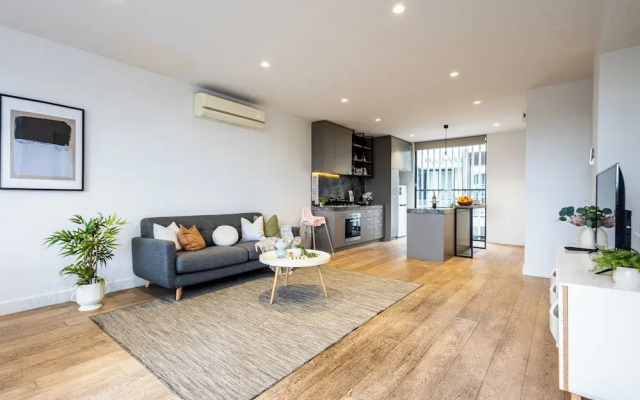 StayAU Stylish 3BR Sea Breeze Mordialloc