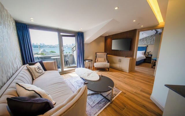 The Palm Bosphorus Hotel