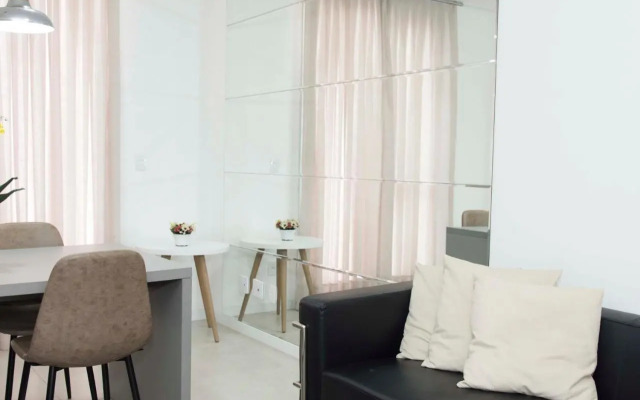 Ambiente Descolado 100m da praia e piscina