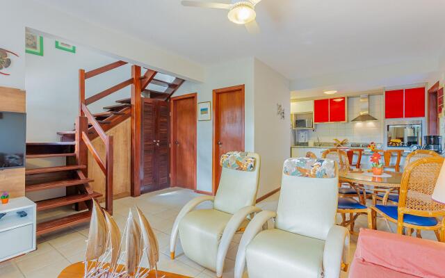 PF21 Apartamento Duplex 2 Suítes - Praia do Forte