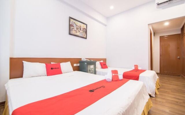 RedDoorz Plus Near Van Mieu Quoc Tu Giam