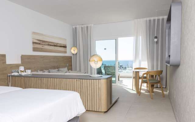 Radisson Blu Resort Lanzarote - Adults Only +16