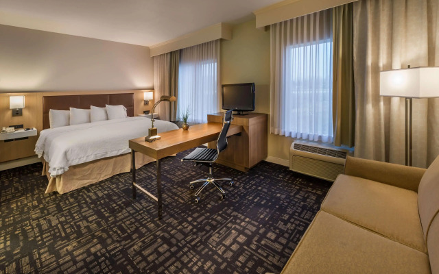 Hampton Inn & Suites Reno