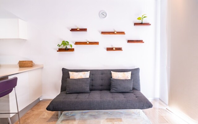 Menesse On The Beach 4 1 Bedroom Condo