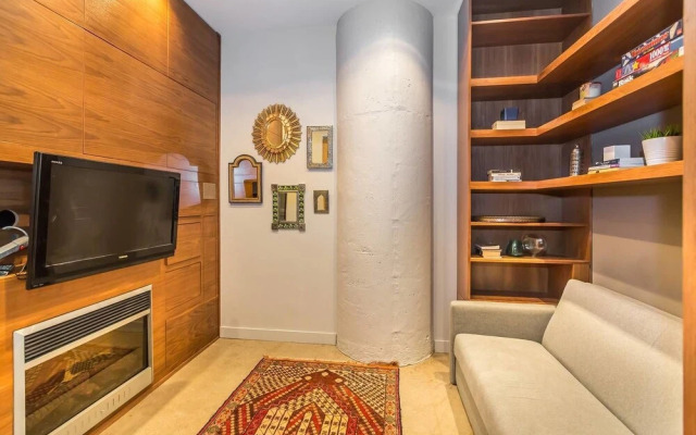 Posh And Luxury Stay In Downtown