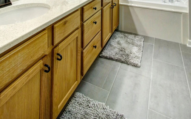 4 Bedroom, Cavonnier Lane