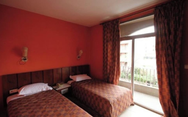 Triple Room in Center Marrakech - Close to Everything