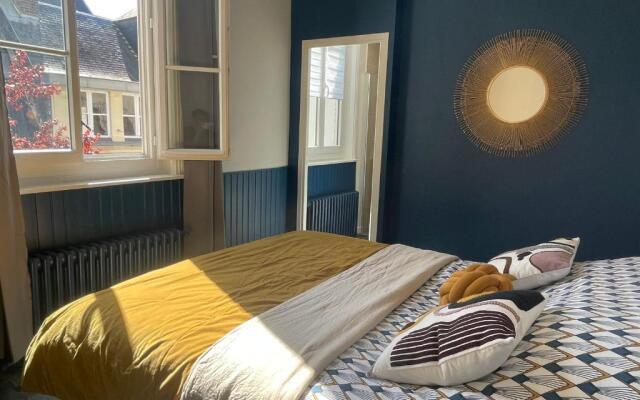 Beaux-Arts • 2 Chambres 2 Sdb • Parking Prive