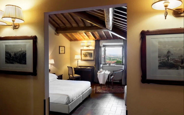 UNAHOTELS Palazzo Mannaioni Toscana