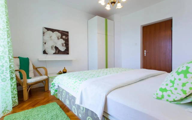 Premium Central Apartments