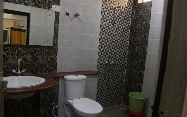 FabHotel Alpine