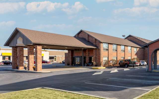 Best Western Falcon Plaza - Bowling Green