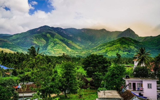 River View Inn By OYO Rooms