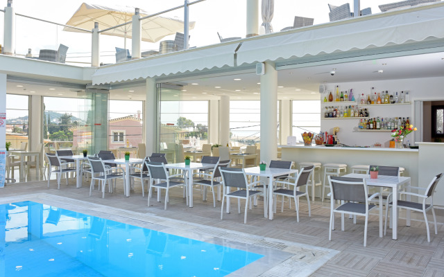 Palapart Gikas Suites And Studios
