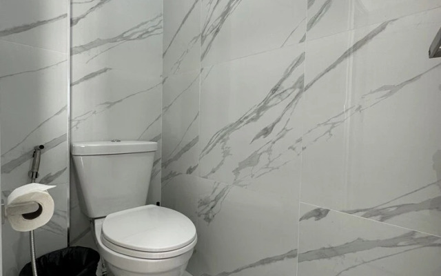 Stunning Beachfront View Luxurious Apt 2