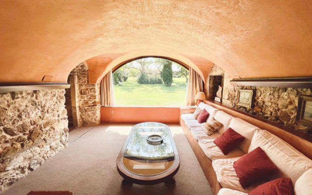 Mas Salvi Country Boutique Hotel