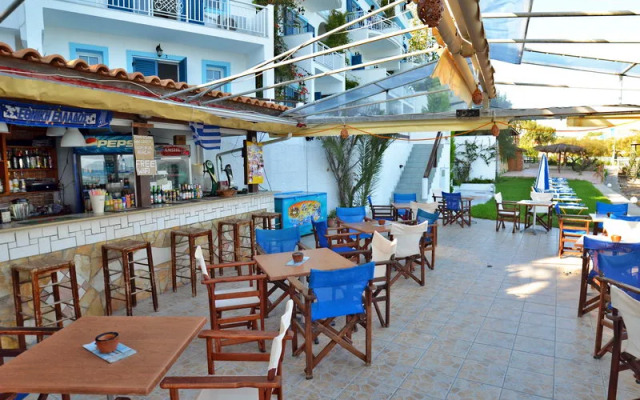 Filoxenia Beach Apartments