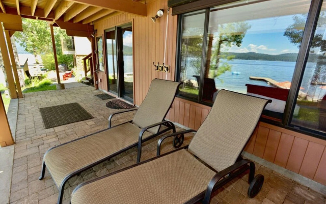 Mccall Lakefront Oasis by Casago Mccall - Donerightmanagement