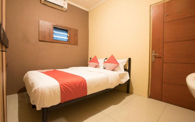 OYO 298 Gemilang Guesthouse