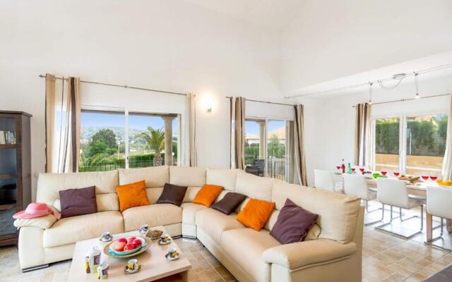 0348 Villa Limones