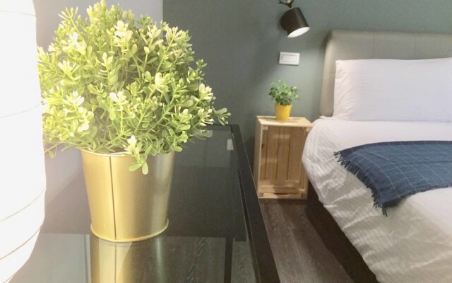 Hsr B&B