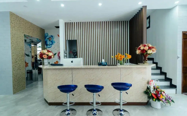 Starway Hotel