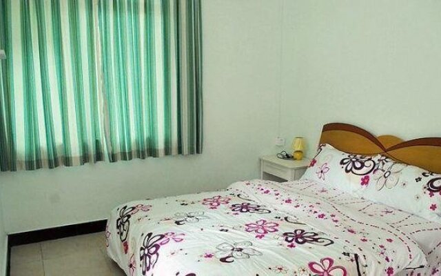 Sanya Coco Sea Youth Inn