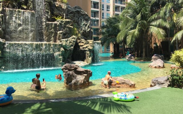 Atlantis Condo Resort Jomtian Pattaya