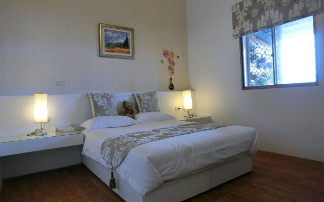 Luodong Shanghewu homestay