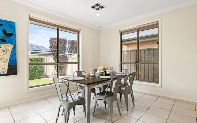 No Stairs 2 Bathrms Garage Richmond Residence 1