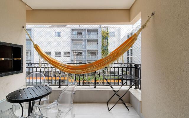 Apto luxuoso a 230m da praia de Jurerê VJE301