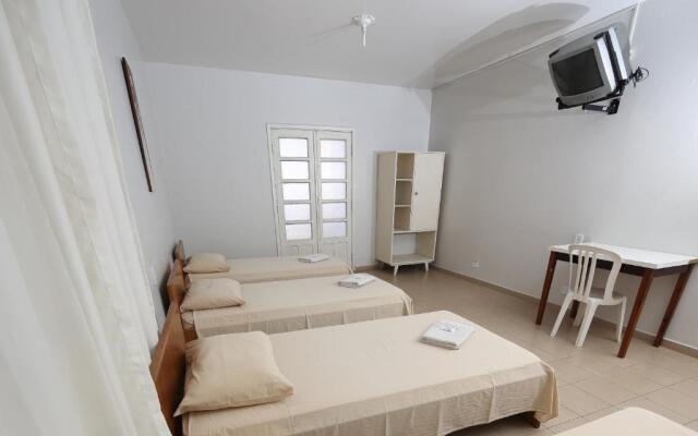 Regis Hotel I
