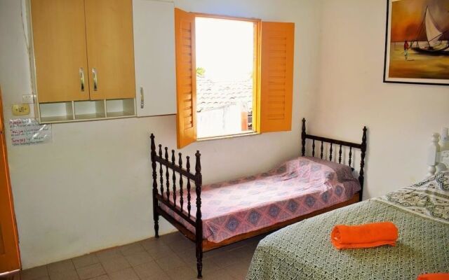 DPM Eco Hostal - Hostel