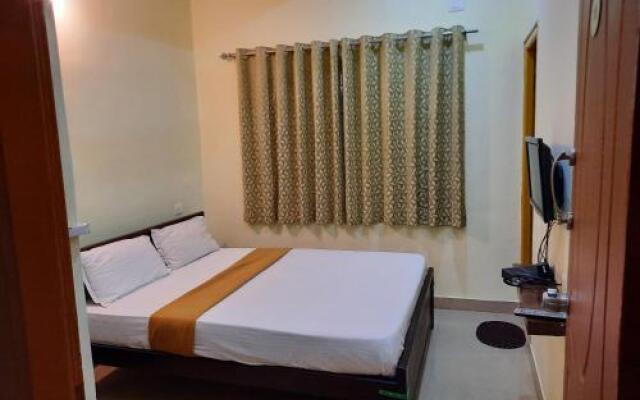 Royal Suvarna Comforts