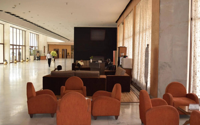 Hotel Samrat