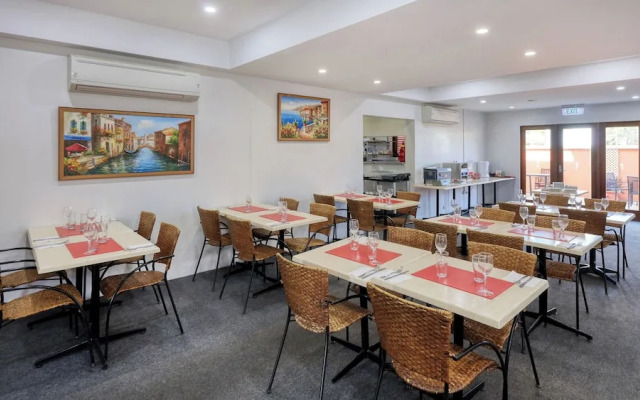 Comfort Inn The Rose