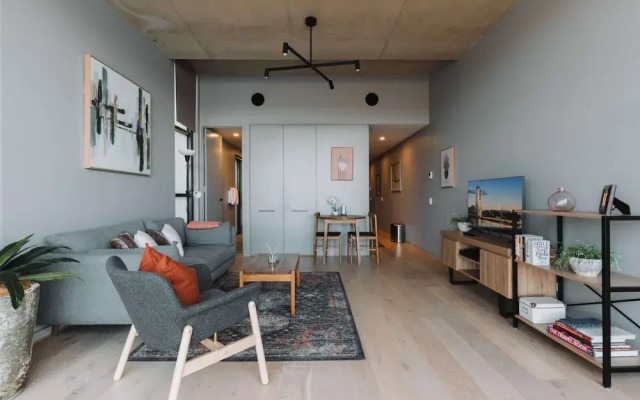 Stunning 1-bed Above Foreshore With Water Views