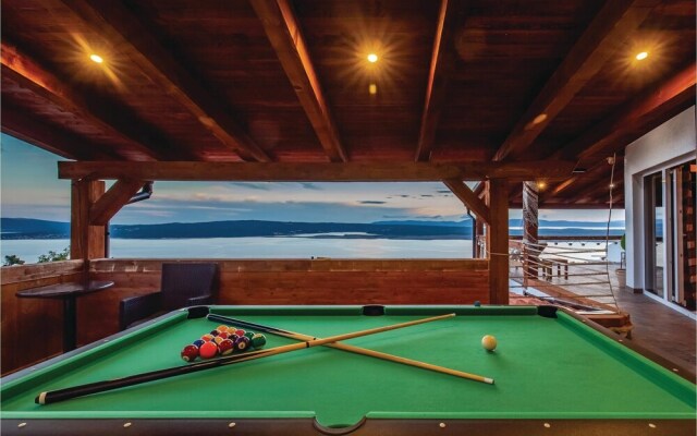 Beautiful Home in Dramalj With Wifi and 2 Bedrooms