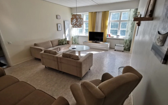 Superior 2-bed Apartment in Kotka. Sauna Facility