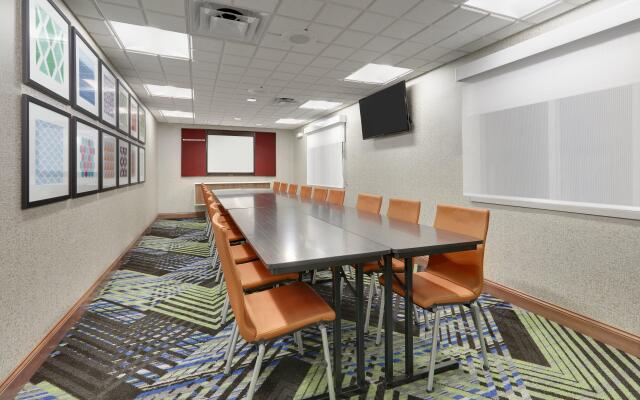 Holiday Inn Express Mitchell by IHG