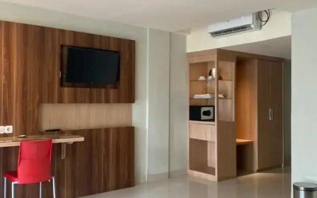 SMART OYO 94109 Nina's Room