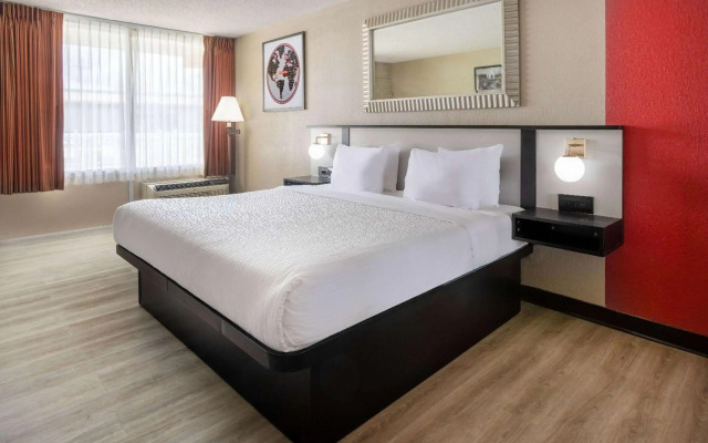 Ramada by Wyndham Rome / Verona