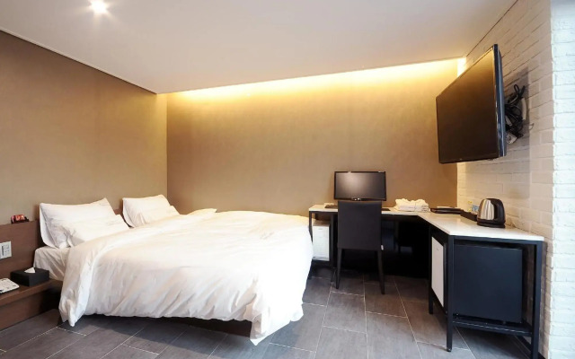 Queens Hotel Seomyeon Busan