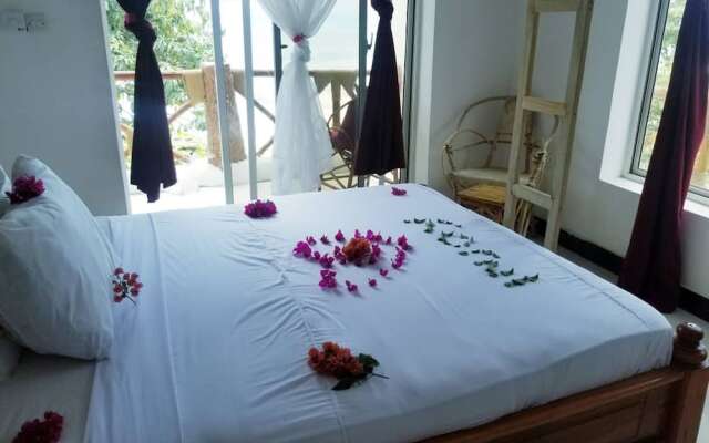 Room-room Nas- Right Side sea View 2nd f