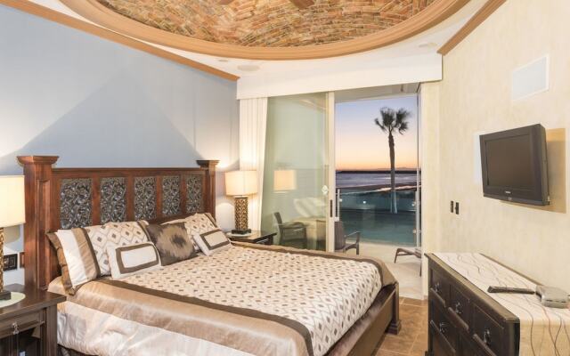 Esmeralda 3BR EA 102 by Casago