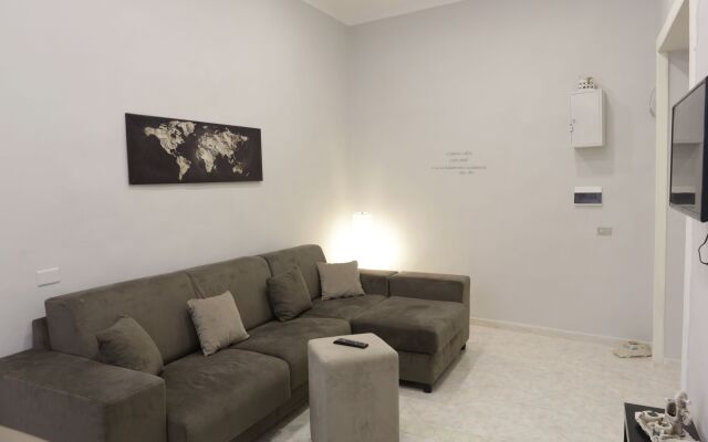 Plateia Apartment