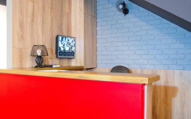 Guest House Opaliha Loft Rooms - Hostel