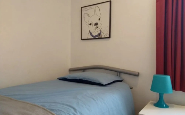 Belfast City Central by BHR Apartments