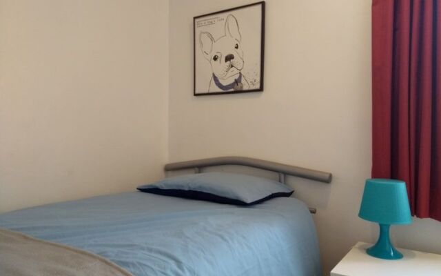 Belfast City Central by BHR Apartments