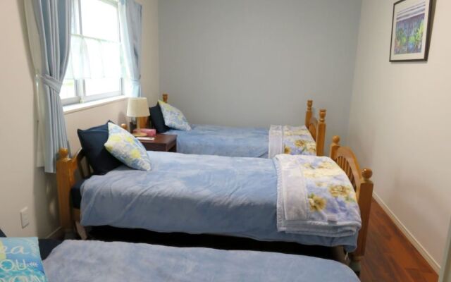 Okinawa Guest House Urizun